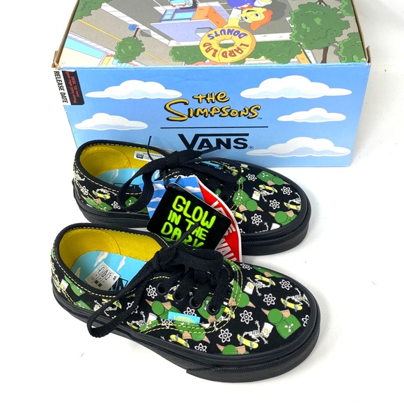 💖MEGA SALE💖VANS Authentic x Simpsons Glow Bart Low Top Kids Canvas VN0A3UIV0GY - Picture 10 of 11